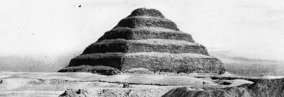 LE PIRAMIDI A&nbsp;GRADONI